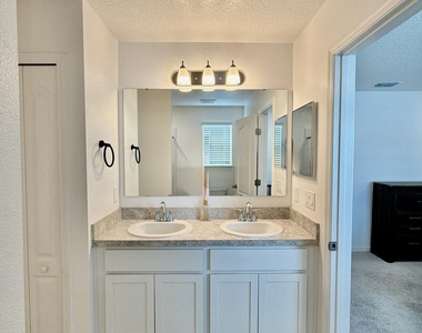 3284 Penny Cove Lane - Photo Thumbnail 22