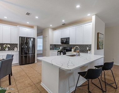 654 Sweet Orange Terrace - Photo Thumbnail 11