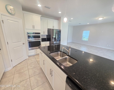 2122 Hawkeye Place - Photo Thumbnail 15