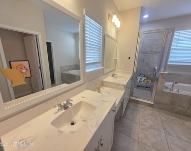 2122 Hawkeye Place - Photo Thumbnail 34