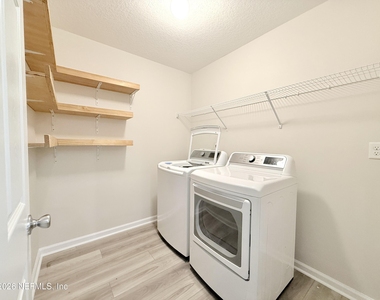 1705 Carter Landing Boulevard - Photo Thumbnail 22