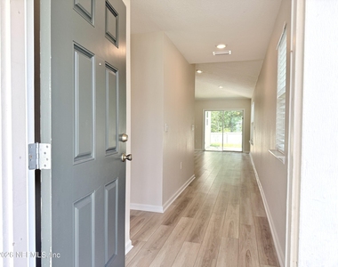 1705 Carter Landing Boulevard - Photo Thumbnail 3