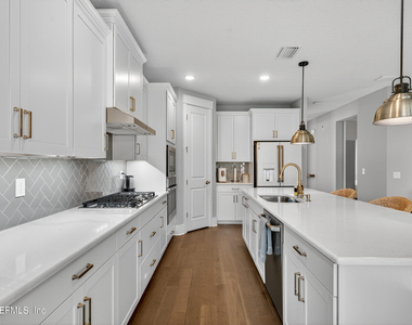 434 Settlers Landing Drive - Photo Thumbnail 5