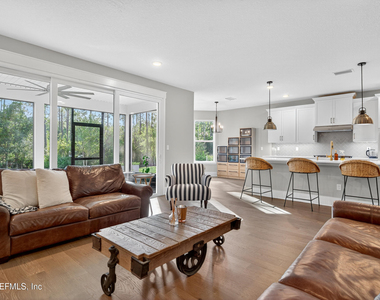 434 Settlers Landing Drive - Photo Thumbnail 1
