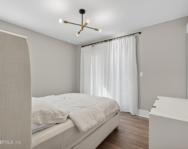 434 Settlers Landing Drive - Photo Thumbnail 24