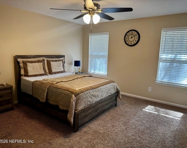 7946 Melvin Road - Photo Thumbnail 6