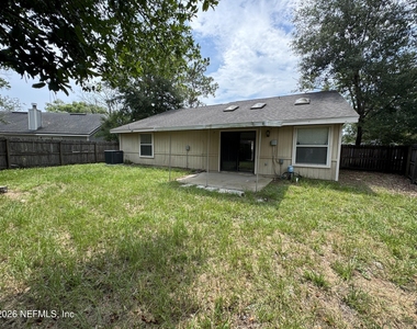 8055 Creedmoor Drive - Photo Thumbnail 10