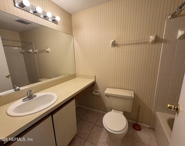 8055 Creedmoor Drive - Photo Thumbnail 9