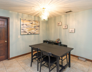 13009 Bent Pine Court E - Photo Thumbnail 12