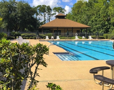 13009 Bent Pine Court E - Photo Thumbnail 18