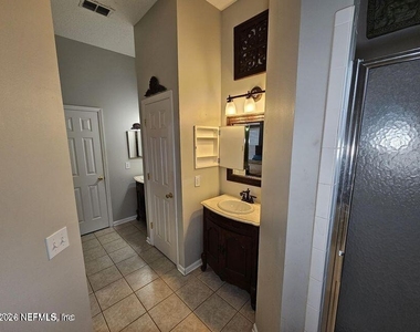 2573 Cold Creek Boulevard - Photo Thumbnail 13