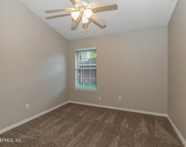 6401 Sarahs View Court - Photo Thumbnail 12