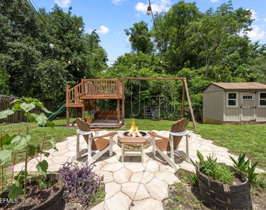 8575 Crooked Tree Drive - Photo Thumbnail 33