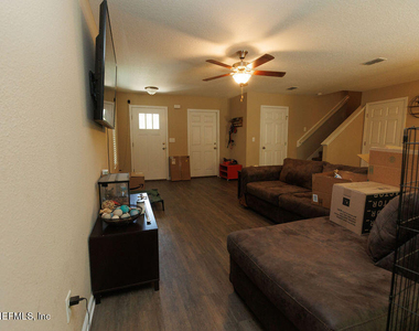5457 Luella Street - Photo Thumbnail 8