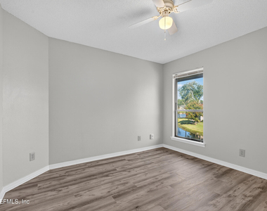 10200 Belle Rive Boulevard - Photo Thumbnail 16