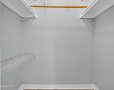 10200 Belle Rive Boulevard - Photo Thumbnail 15