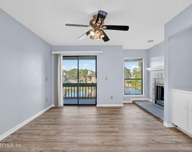 10200 Belle Rive Boulevard - Photo Thumbnail 4