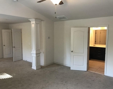 2058 Brightleaf Way - Photo Thumbnail 8