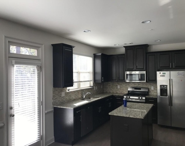 2058 Brightleaf Way - Photo Thumbnail 5