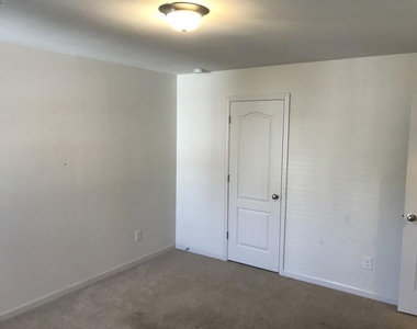 2058 Brightleaf Way - Photo Thumbnail 9