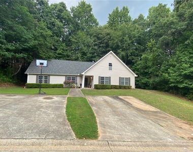 130 River Pointe Court Sw - Photo Thumbnail 2