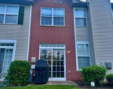 24130 Walnut Circle - Photo Thumbnail 7