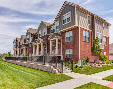 14070 John Humphrey Drive - Photo Thumbnail 5