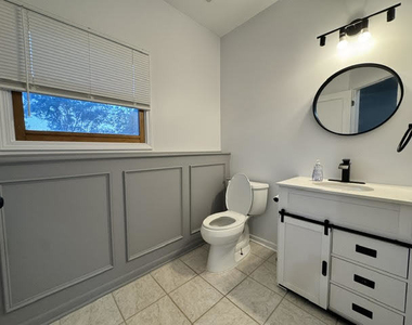 2s151 Avondale Lane - Photo Thumbnail 12