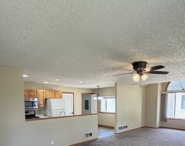 1526 Northfield Meadows Boulevard - Photo Thumbnail 1