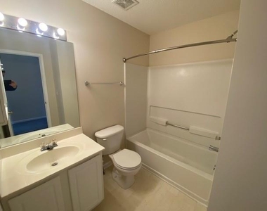 5463 Medlock Corners Drive - Photo Thumbnail 24