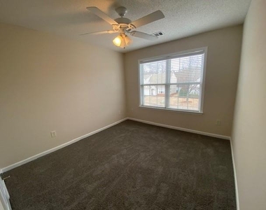 5463 Medlock Corners Drive - Photo Thumbnail 25