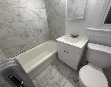 2206 S 57th Avenue - Photo Thumbnail 11