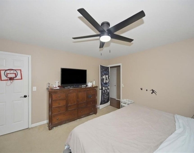 1264 Wyckfield Place - Photo Thumbnail 18