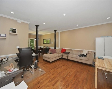 1264 Wyckfield Place - Photo Thumbnail 15