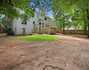 1264 Wyckfield Place - Photo Thumbnail 32