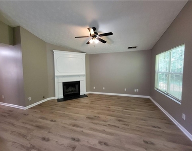3428 Homeward Trail - Photo Thumbnail 2
