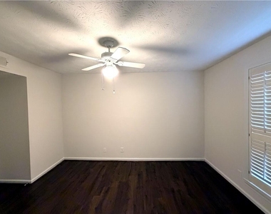 3513 Essex Avenue - Photo Thumbnail 23