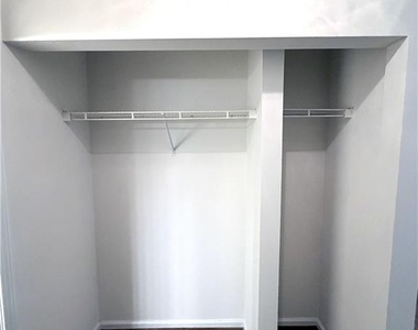 3513 Essex Avenue - Photo Thumbnail 18