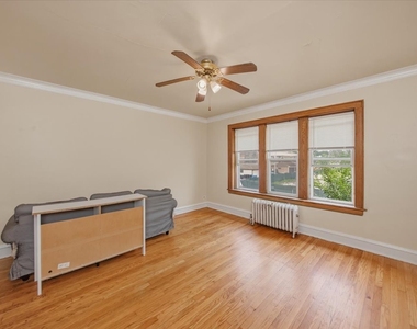 6719 N Oshkosh Avenue - Photo Thumbnail 4