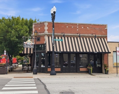 6719 N Oshkosh Avenue - Photo Thumbnail 12