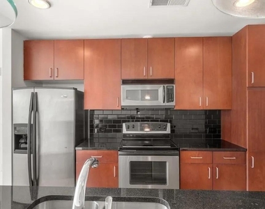 361 17th Street Nw - Photo Thumbnail 8