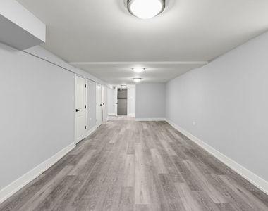 5542 W 64th Street - Photo Thumbnail 23