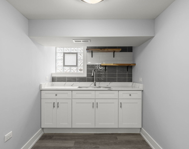 5542 W 64th Street - Photo Thumbnail 24