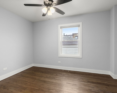 5542 W 64th Street - Photo Thumbnail 9