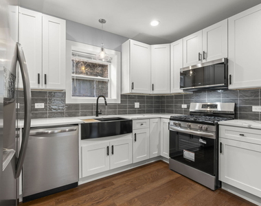 5542 W 64th Street - Photo Thumbnail 13