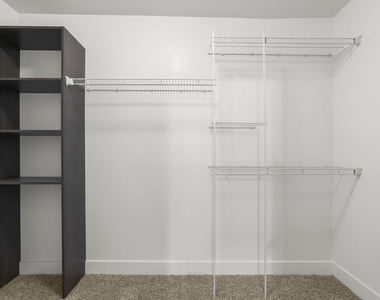 5542 W 64th Street - Photo Thumbnail 11