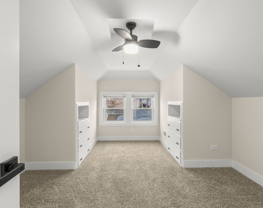 5542 W 64th Street - Photo Thumbnail 17