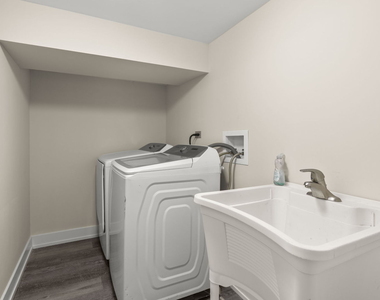5542 W 64th Street - Photo Thumbnail 29