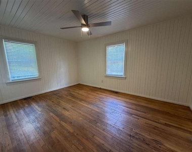 2988 First Street - Photo Thumbnail 11