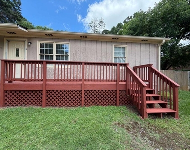 2988 First Street - Photo Thumbnail 2